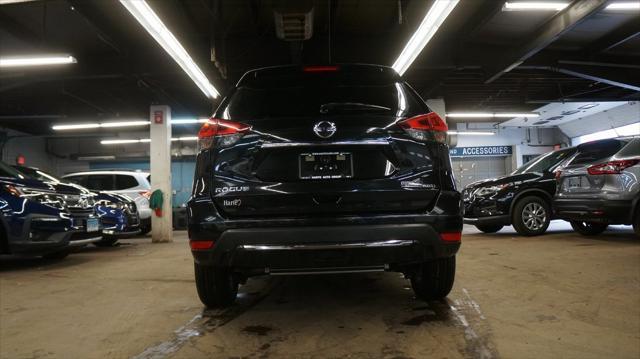 used 2019 Nissan Rogue car, priced at $17,759