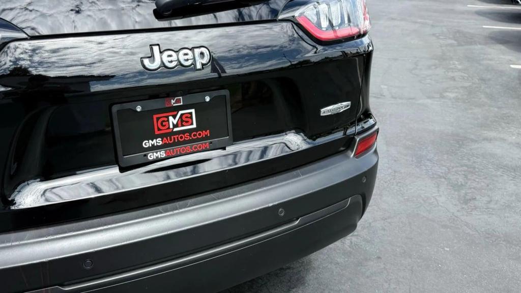 used 2021 Jeep Cherokee car, priced at $16,880