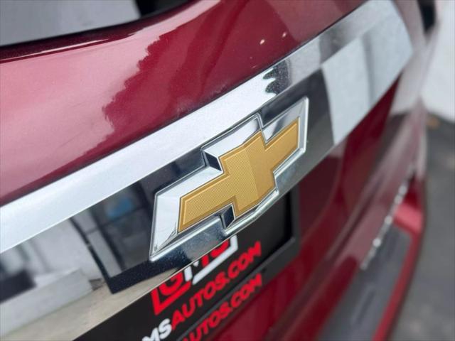 used 2015 Chevrolet Traverse car, priced at $10,800