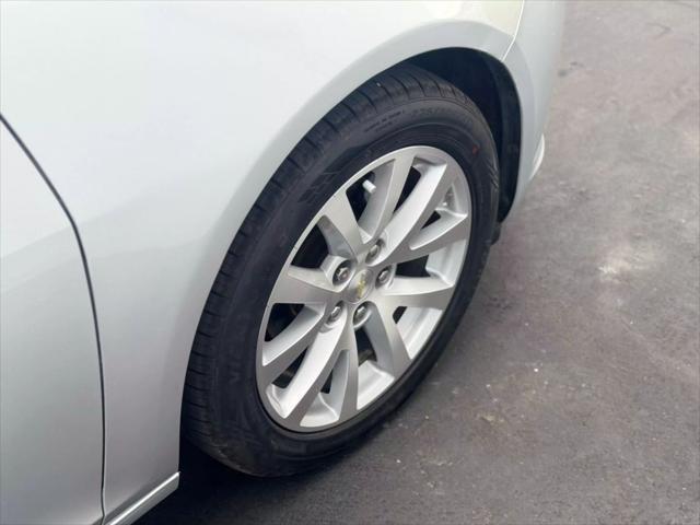 used 2015 Chevrolet Malibu car, priced at $8,800