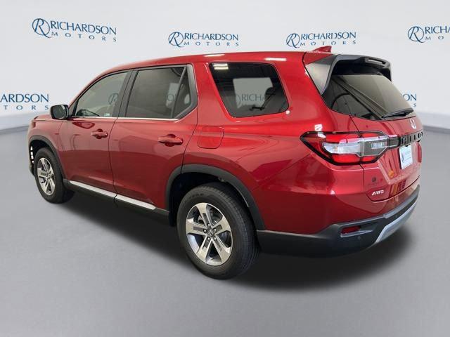 new 2025 Honda Pilot car, priced at $45,745