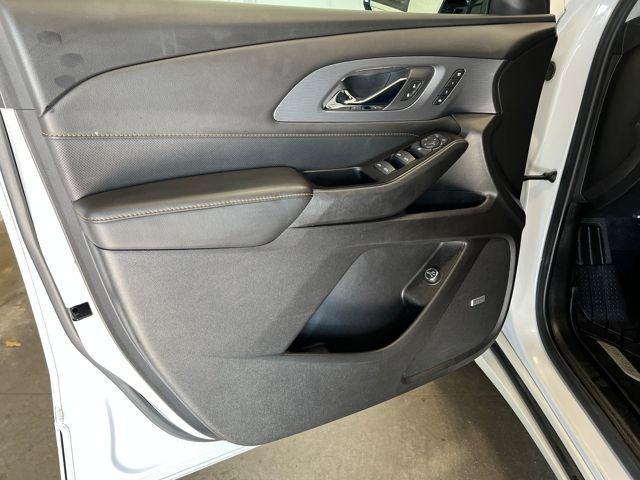 used 2019 Chevrolet Traverse car, priced at $19,282