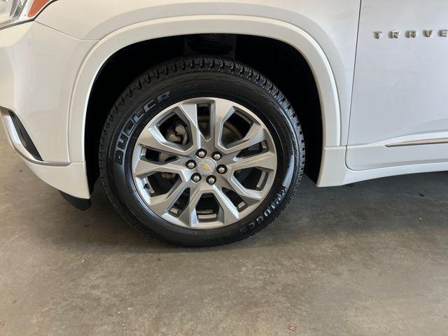 used 2019 Chevrolet Traverse car, priced at $19,282
