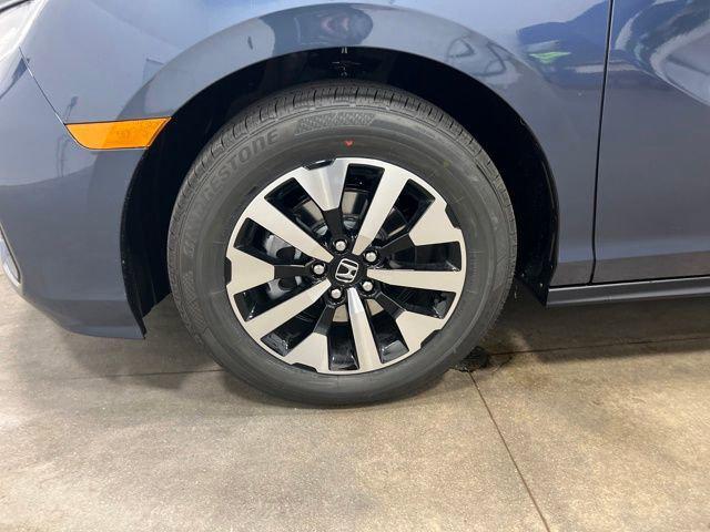 new 2026 Honda Odyssey car, priced at $42,633