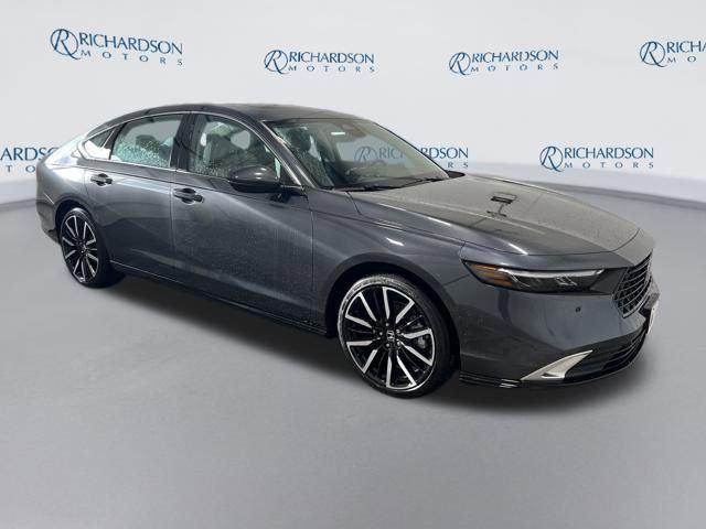 new 2025 Honda Accord Hybrid car, priced at $36,739