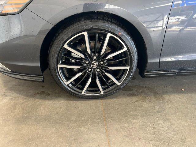 new 2025 Honda Accord Hybrid car, priced at $36,739