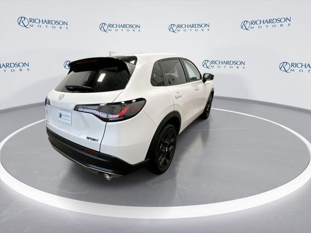 new 2025 Honda HR-V car, priced at $30,850