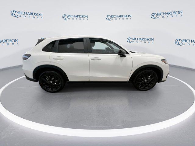 new 2025 Honda HR-V car, priced at $29,516