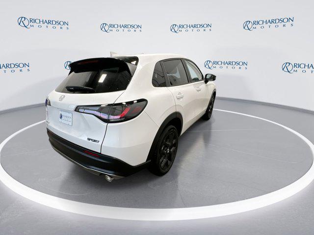 new 2025 Honda HR-V car, priced at $29,516