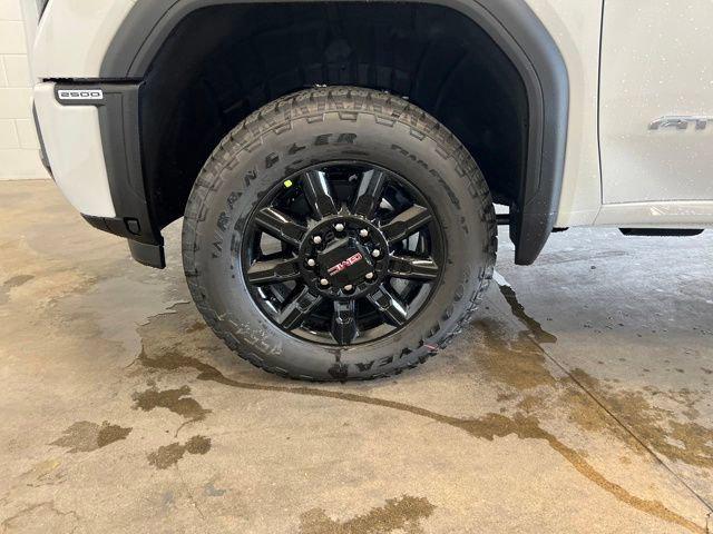 new 2026 GMC Sierra 2500 car, priced at $88,265