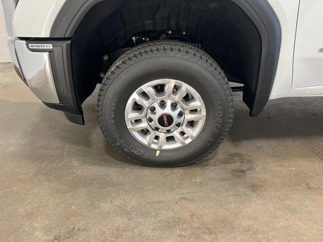 new 2026 GMC Sierra 2500 car, priced at $56,890