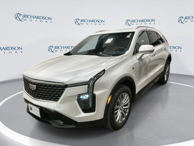 new 2025 Cadillac XT4 car, priced at $50,615