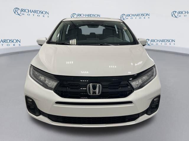 new 2026 Honda Odyssey car, priced at $46,810