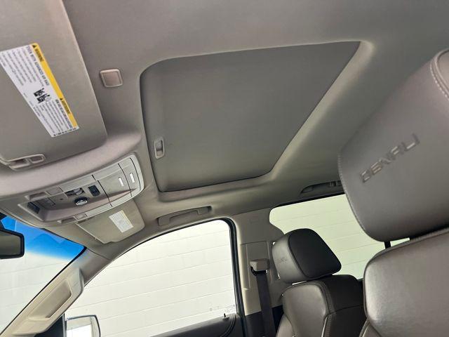 used 2019 GMC Yukon XL car, priced at $37,858