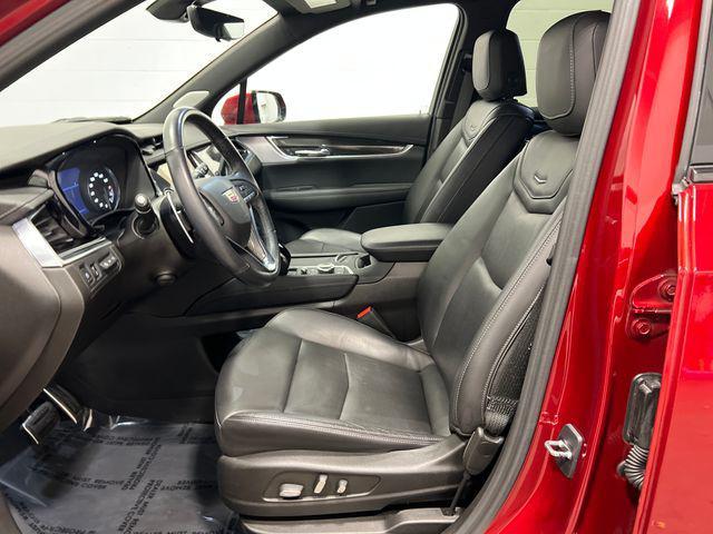 used 2023 Cadillac XT6 car, priced at $40,455