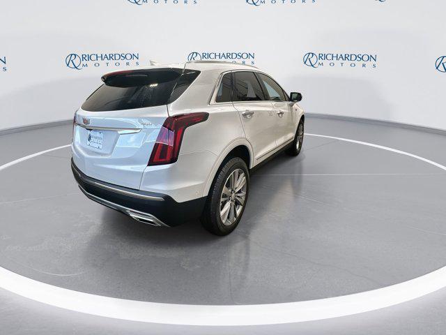 new 2025 Cadillac XT5 car, priced at $59,790