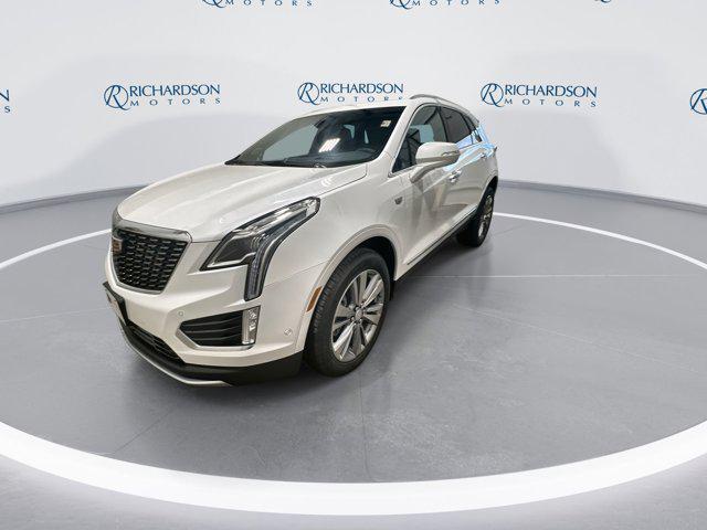 new 2025 Cadillac XT5 car, priced at $59,790