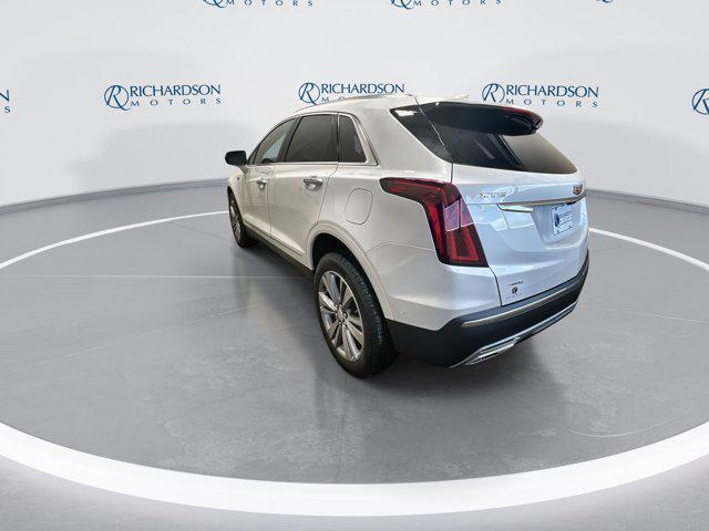 new 2025 Cadillac XT5 car, priced at $59,790