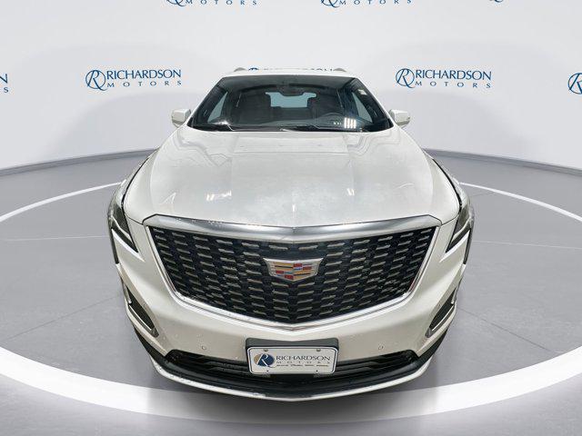 new 2025 Cadillac XT5 car, priced at $59,790