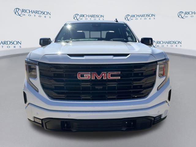 new 2026 GMC Sierra 1500 car, priced at $67,640