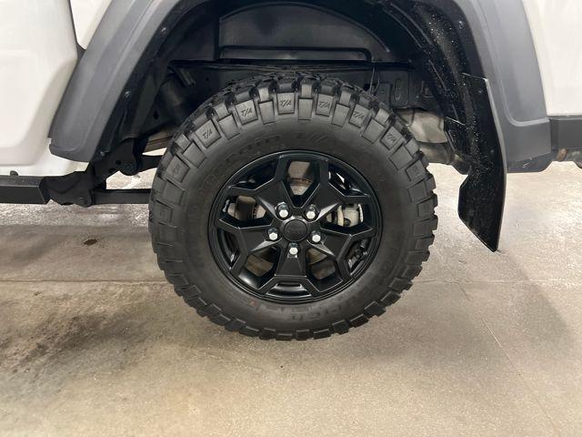 used 2020 Jeep Gladiator car, priced at $25,970