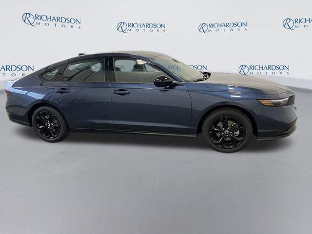 new 2025 Honda Accord car, priced at $29,274