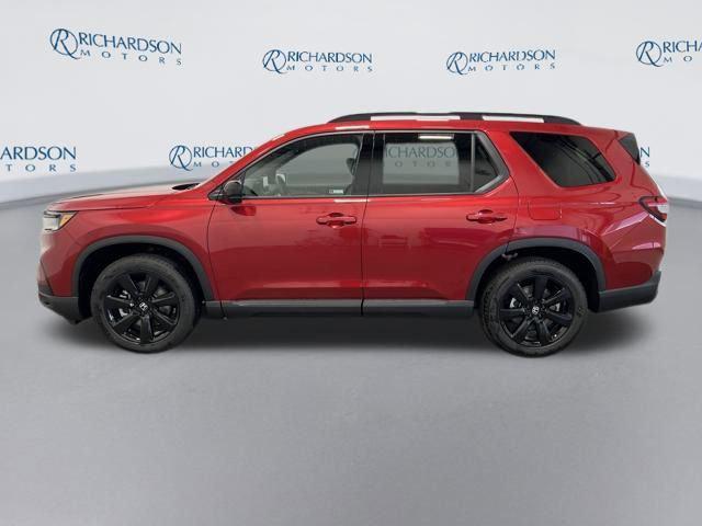 new 2025 Honda Pilot car, priced at $52,576