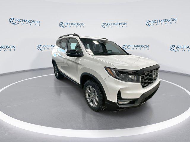 new 2025 Honda Passport car, priced at $46,905