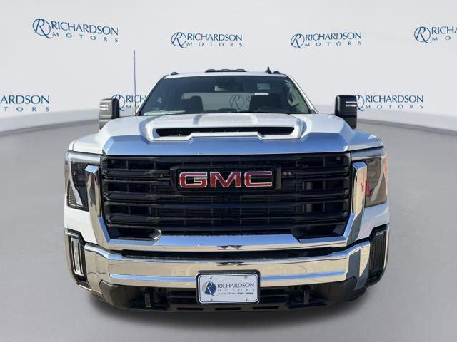 new 2025 GMC Sierra 2500 car, priced at $69,588