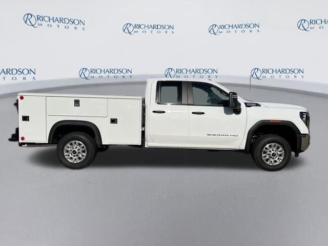 new 2025 GMC Sierra 2500 car, priced at $69,588