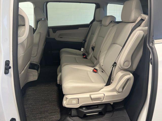 new 2026 Honda Odyssey car, priced at $43,060