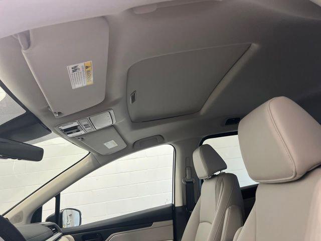 new 2026 Honda Odyssey car, priced at $43,060