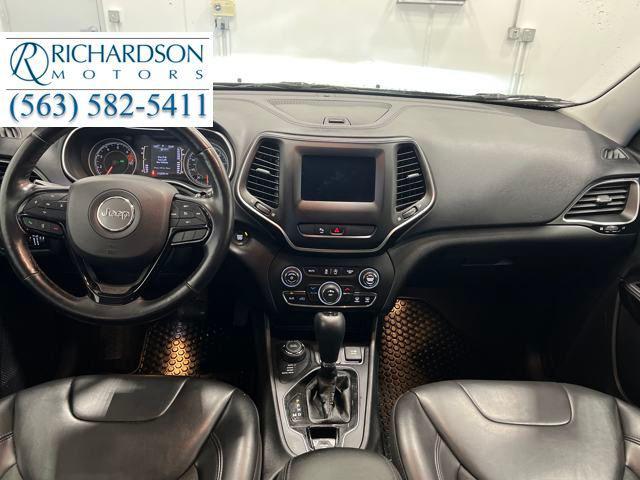 used 2020 Jeep Cherokee car, priced at $15,902