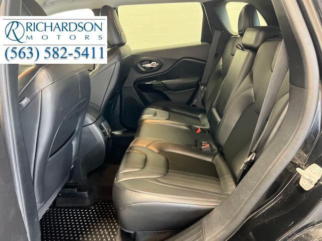 used 2020 Jeep Cherokee car, priced at $15,902