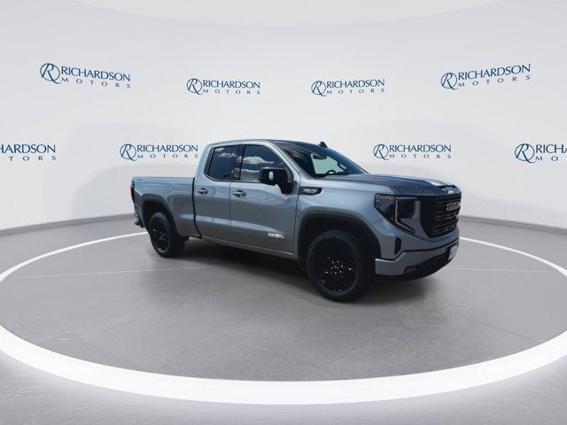 new 2025 GMC Sierra 1500 car, priced at $62,800