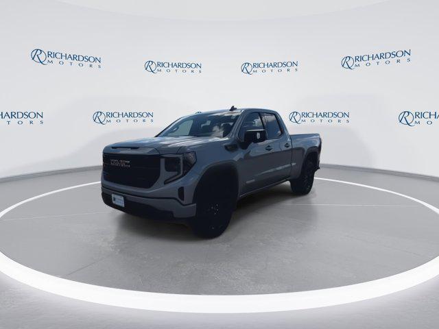 new 2025 GMC Sierra 1500 car, priced at $62,800