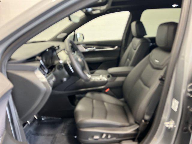 new 2025 Cadillac XT6 car, priced at $68,490