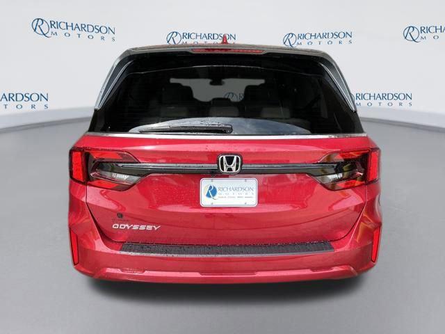 new 2026 Honda Odyssey car, priced at $42,614