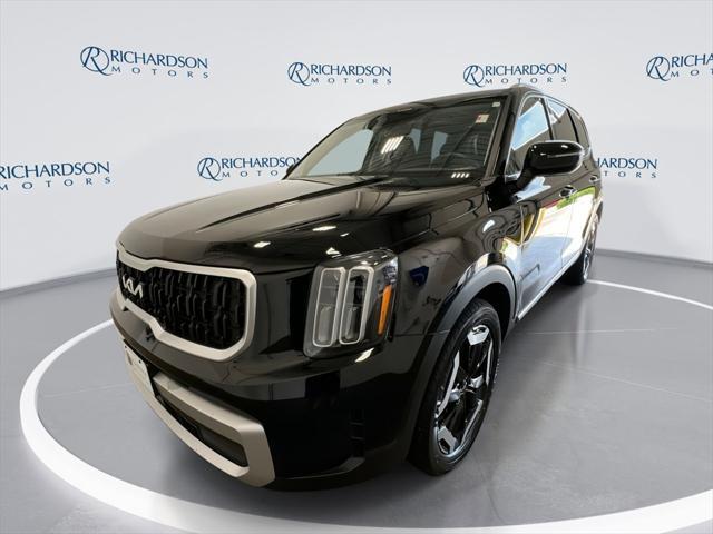 used 2023 Kia Telluride car, priced at $35,196
