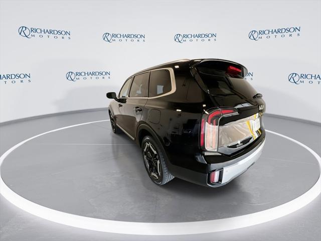 used 2023 Kia Telluride car, priced at $35,196