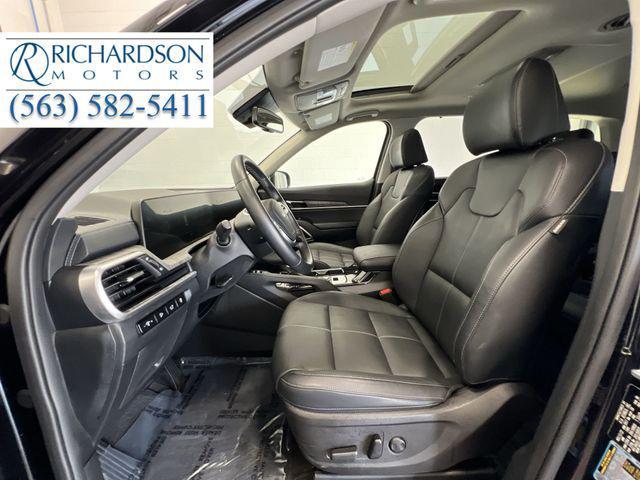 used 2023 Kia Telluride car, priced at $35,196