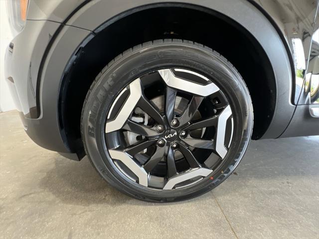 used 2023 Kia Telluride car, priced at $35,196