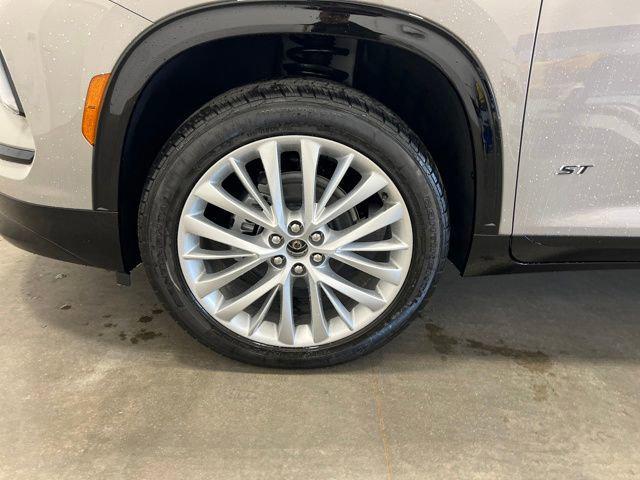 new 2026 Buick Enclave car, priced at $58,355