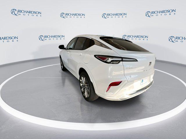 new 2025 Buick Envista car, priced at $32,185