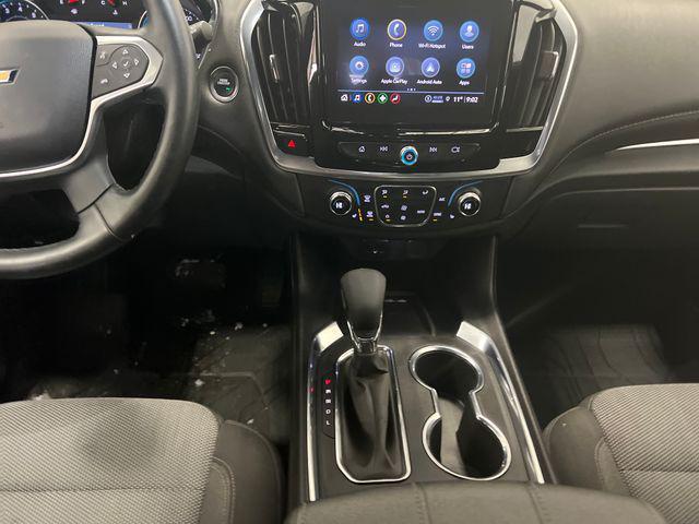 used 2023 Chevrolet Traverse car, priced at $32,860