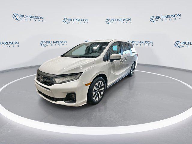 new 2025 Honda Odyssey car, priced at $44,125