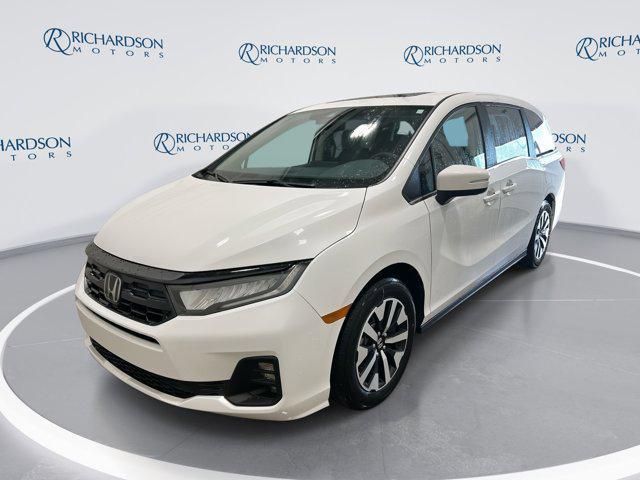 new 2025 Honda Odyssey car, priced at $44,125