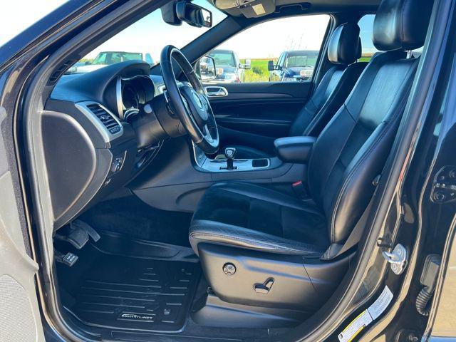 used 2015 Jeep Grand Cherokee car, priced at $13,804