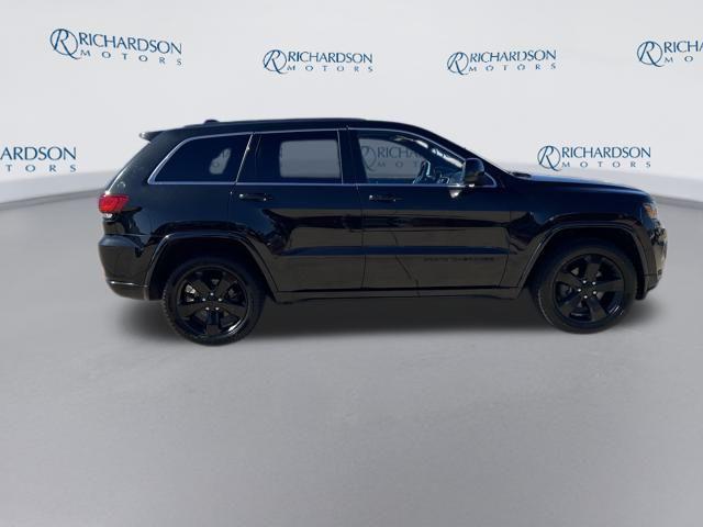 used 2015 Jeep Grand Cherokee car, priced at $13,804