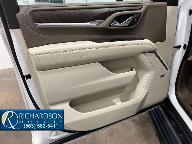 used 2023 GMC Yukon XL car, priced at $57,193